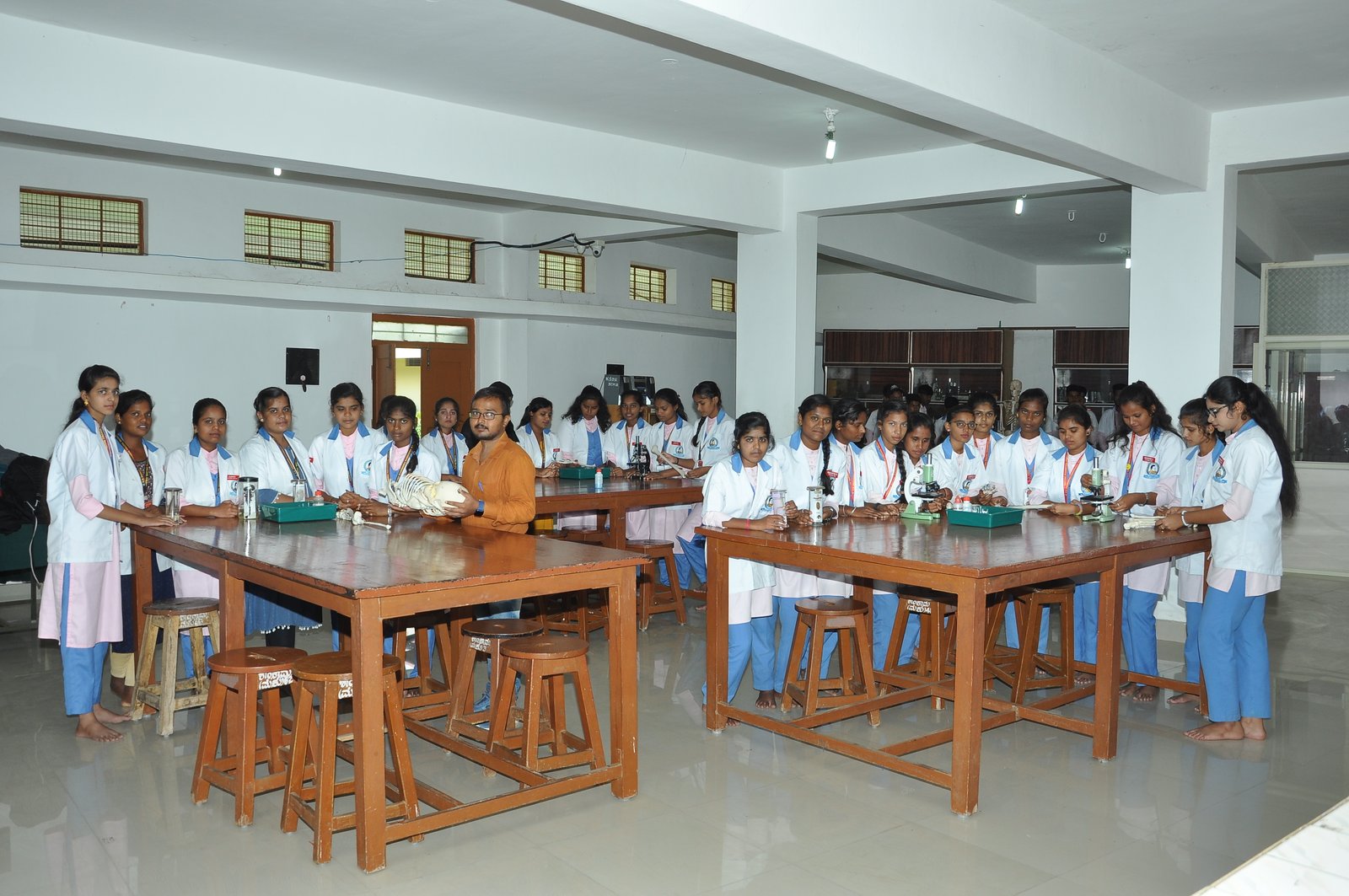 Diploma In Medical Laboratory Technology (DMLT)